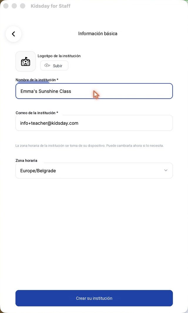 Información básica: logotipo, nombre, correo electrónico y zona horaria